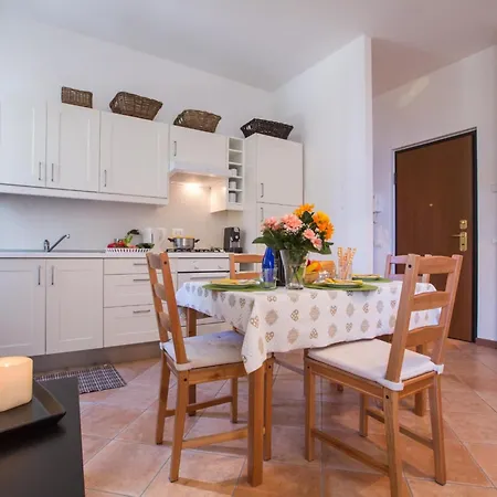 아파트 Casa Al Prato Apt. A 바레나